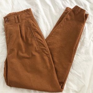 Burnt orange linen trousers for @mountainshadow